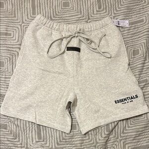 FOG Essential Shorts Light oat